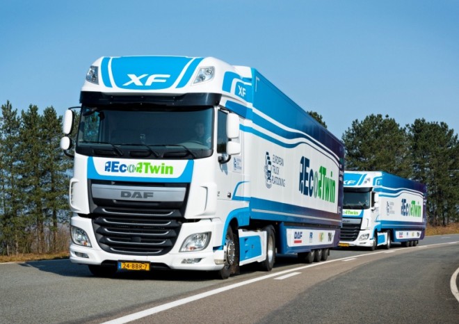 V Německu začalo testování propojených souprav