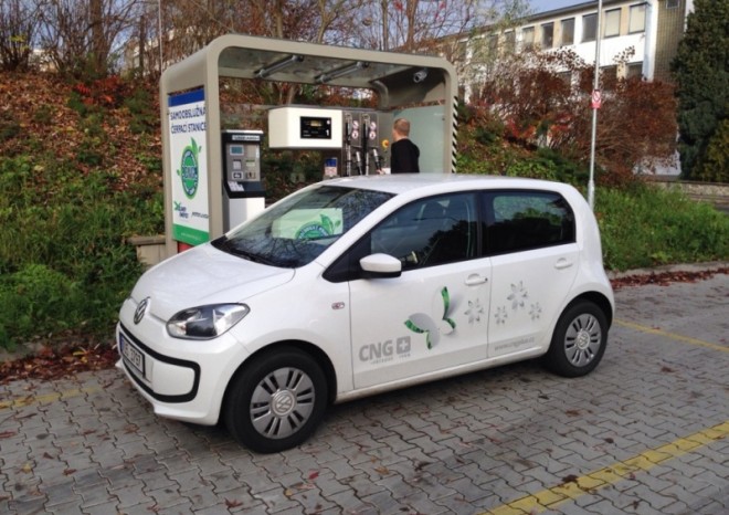 Obnova vozového parku veřejné správy za ekologická vozidla vázne