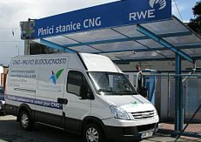 Výrobci dále snižují spotřebu malých dodávek