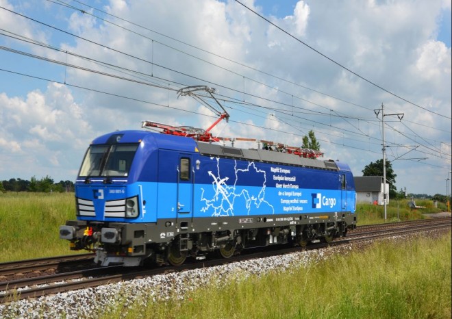 ​První Vectron v barvách ČD Cargo prošel úspěšně všemi testy