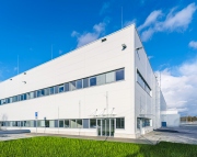 ​Společnost Wacker převzala dokončenou budovu nového výrobního areálu v Karlových Varech