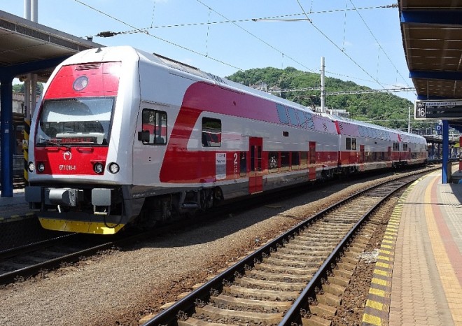 Škoda Vagonka předala na Slovensko poslední elektrickou jednotku