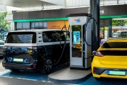 ​DKV Mobility rozšiřuje svou nabídku pro dobíjení ve střední a východní Evropě