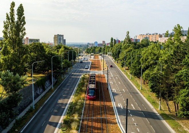 ​Bratislavský dopravní podnik podepsal smlouvu na tramvaje s českou Škodovkou