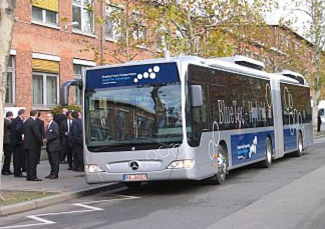 UITP chce do roku 2025 zdvojnásobit podíl veřejné dopravy