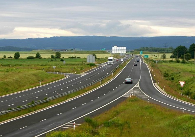 Na trase do Karlových Varů se chystají nové obchvaty