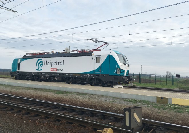 ​Unipetrol převzal první lokomotivu Siemens Vectron