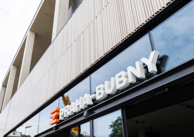 ​Začíná provoz na nejmodernějším nádraží v Česku