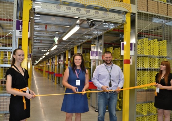 ​Distribuční centrum Amazonu v Dobrovízi je v plném provozu