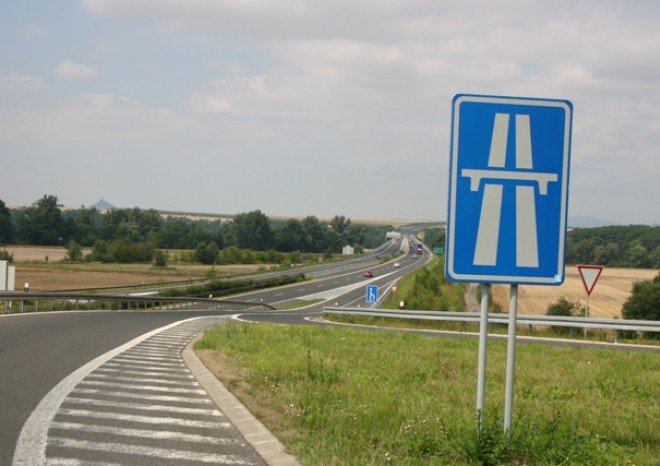 Kraj zamítl stížnost ekologů, výstavba D8 může pokračovat