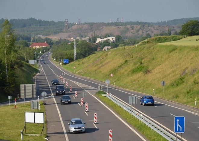 ​Financování výstavby D4 pomocí PPP bude muset schválit Sněmovna
