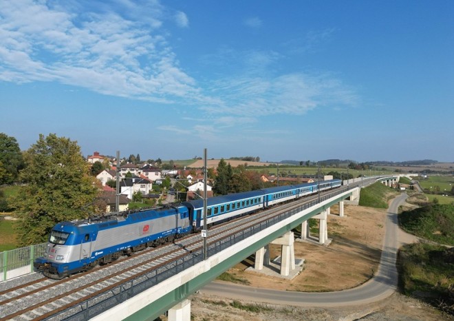 ​Česká republika zmodernizuje železnice s úvěrem od EIB ve výši 200 milionů eur