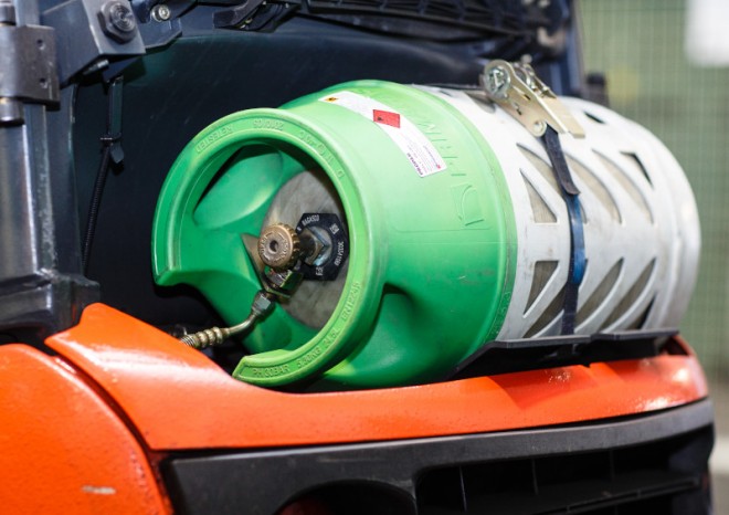 Manipulační technika se elektrifikuje, vozíky spalující LPG čeká přechod na obnovitelné plyny