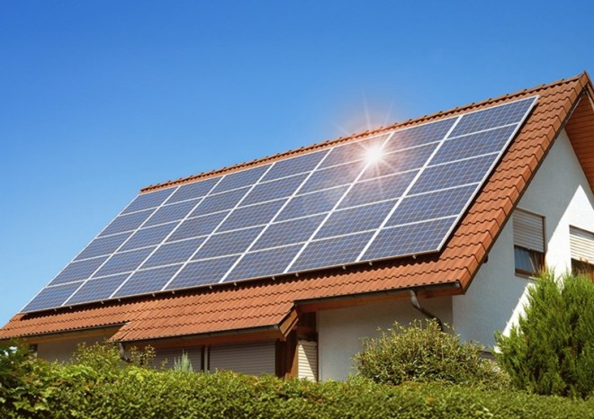 ​ČEZ Prodej otevírá službu flexibility pro majitele domácích baterií