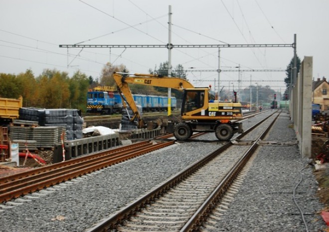 Stát chystá elektrizaci a modernizaci Vlárské dráhy za 10,1 miliardy Kč