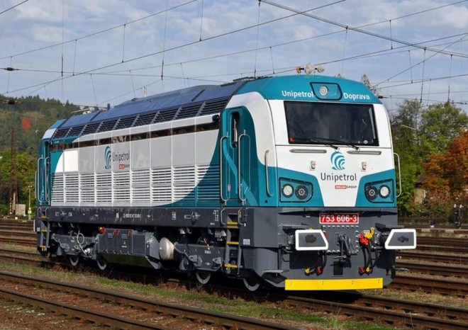 ​Unipetrol převzal novou lokomotivu od CZ LOKO