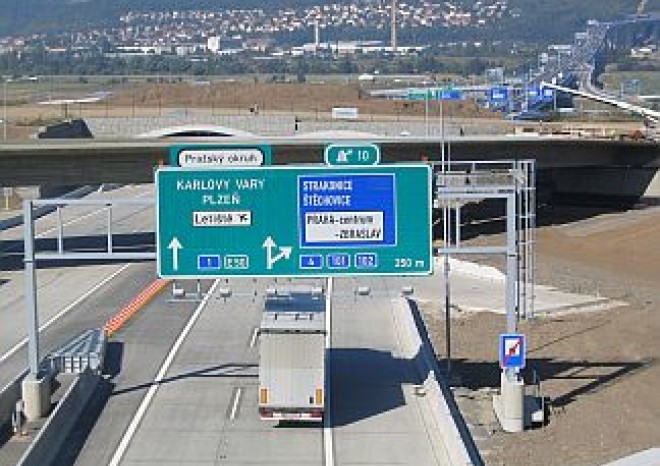 Výkony dopravců do března klesly o 9 procent