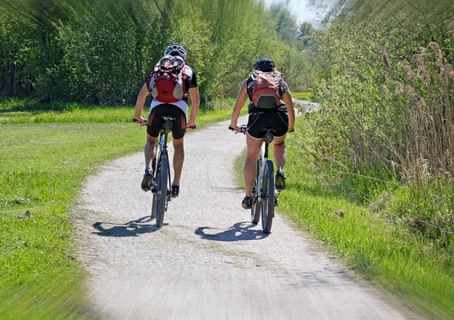 ​Sněmovna opět zachovala nulovou toleranci k alkoholu u cyklistů