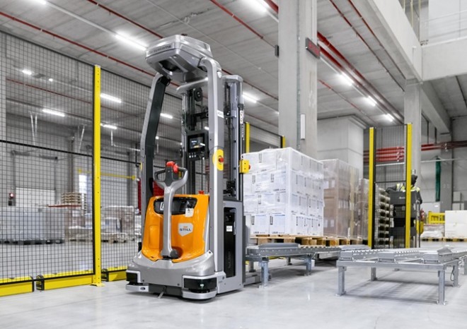 ​STILL automatizuje sklad Yusen Logistics