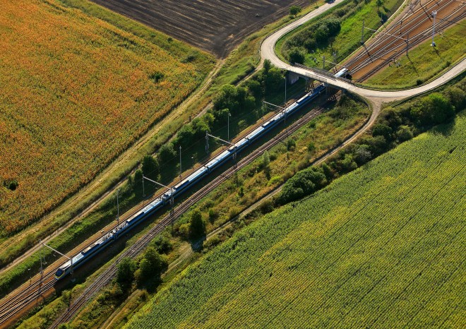​Vláda schválila návrh smlouvy o výstavbě Krušnohorského tunelu mezi Českem a Německem